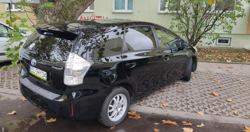 Toyota Prius cena 45000 przebieg: 360000, rok produkcji 2012 z Rzgów małe 29